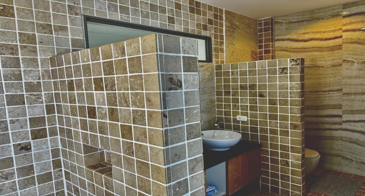 Villa Jacuzzi Seaview Villa 차웽 외부 사진