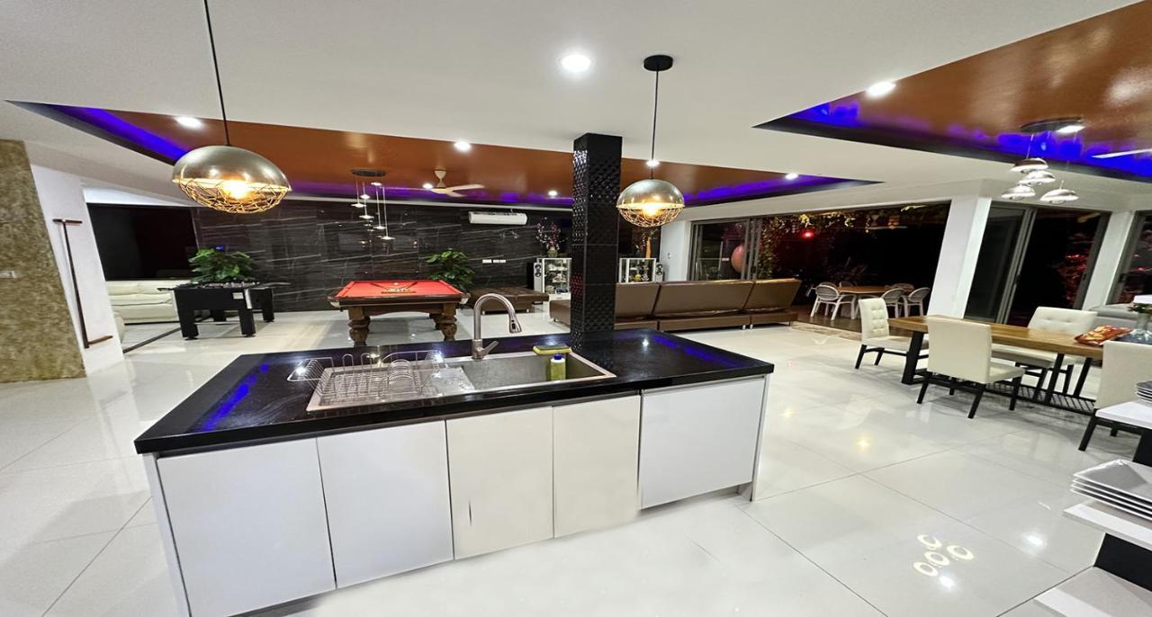 Villa Jacuzzi Seaview Villa 차웽 외부 사진